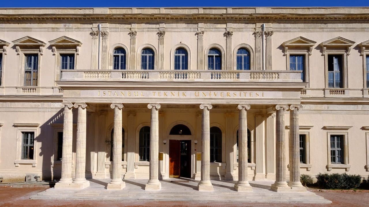 Cumhurbaşkanlığı kararnamesine karşı yayımlanan bildirinin ardından İTÜ’lü Bölüm Başkanı görevden alındı