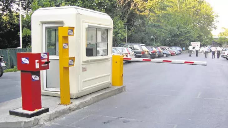 İTÜ'de otopark fiyatlarına zam yağmuru