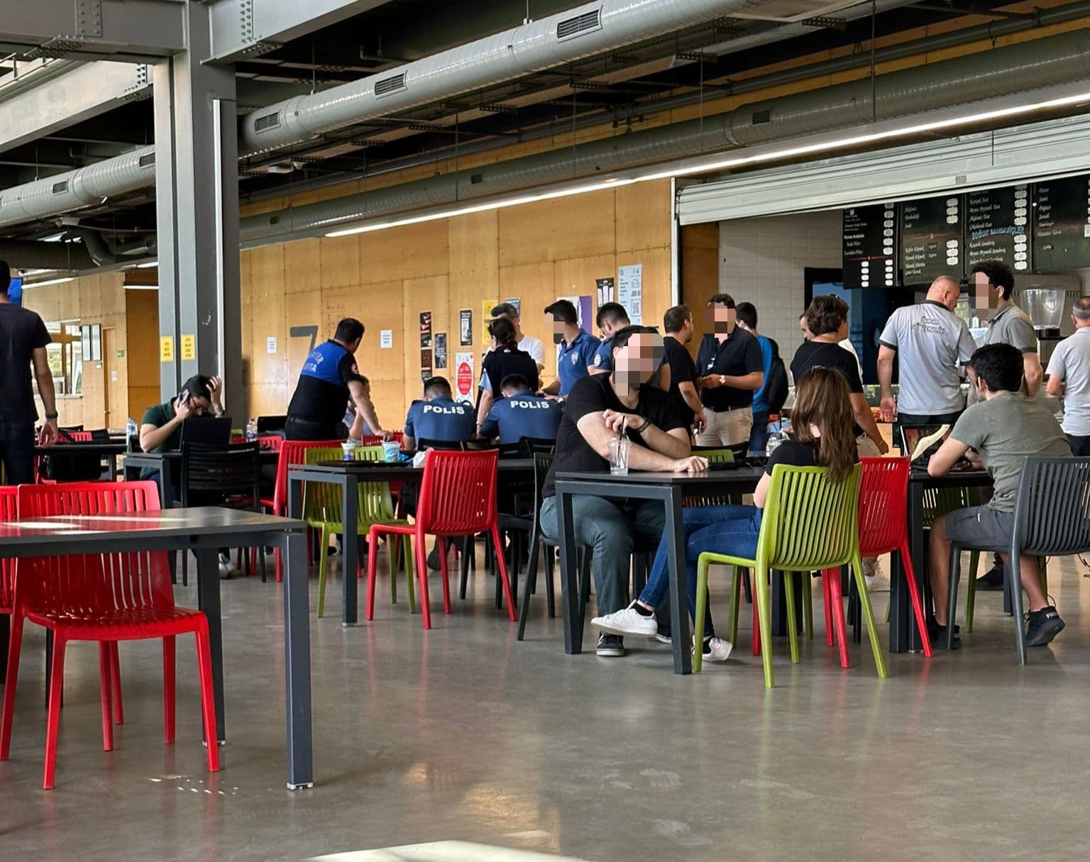 MED Kantin ve MOC'a mühür vuruldu