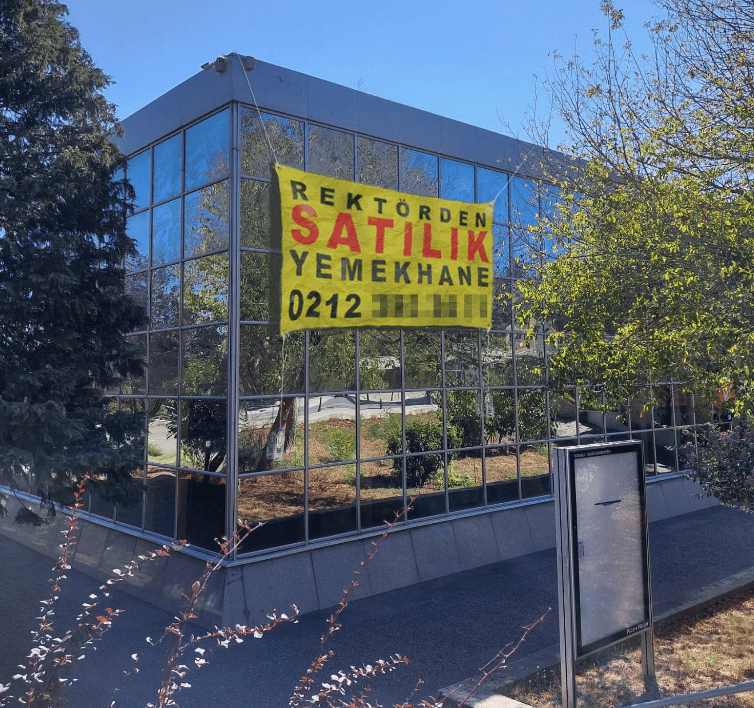 Yemekhanenin özelleştirilmesinin hemen ardından zehirlenme iddiası