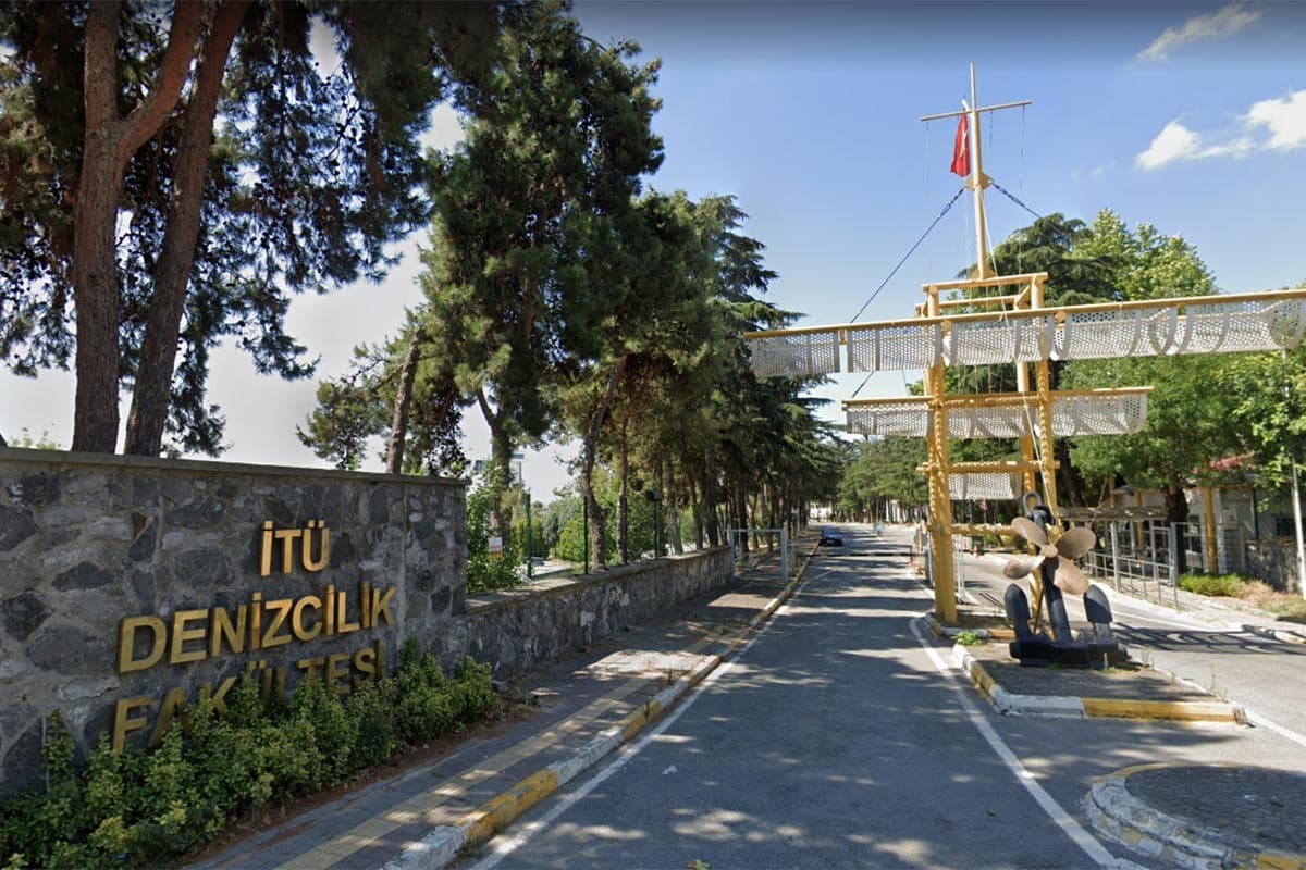 Ayazağa'daki yangın Tuzla'ya sıçradı: İTÜ Denizcilik Fakültesi'nde "kısa süreli" internet kesintisi