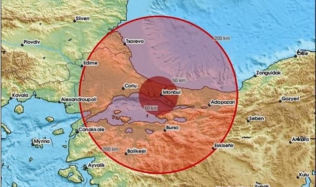 İstanbul'da deprem paniği: İTÜ'de belirsizlikler ve önlemler