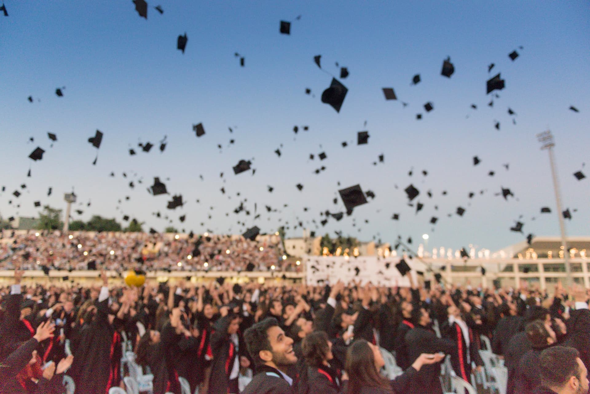 Mezuniyetten geriye kalanlar