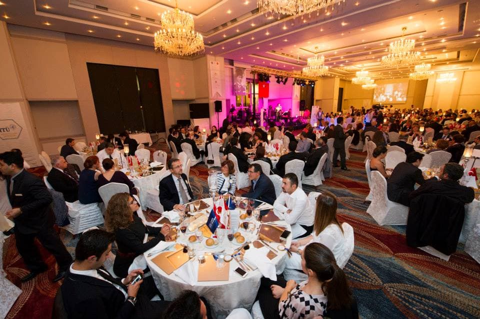 İTÜ Mezunları Derneği Cumhuriyet'in 92. yılını balo ile kutluyor