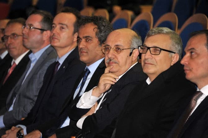 "Rektörün direkt seçimi popülizmi getirir"