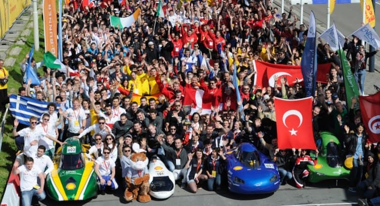 ITU Electric Vehicle Team Londra yolcusu