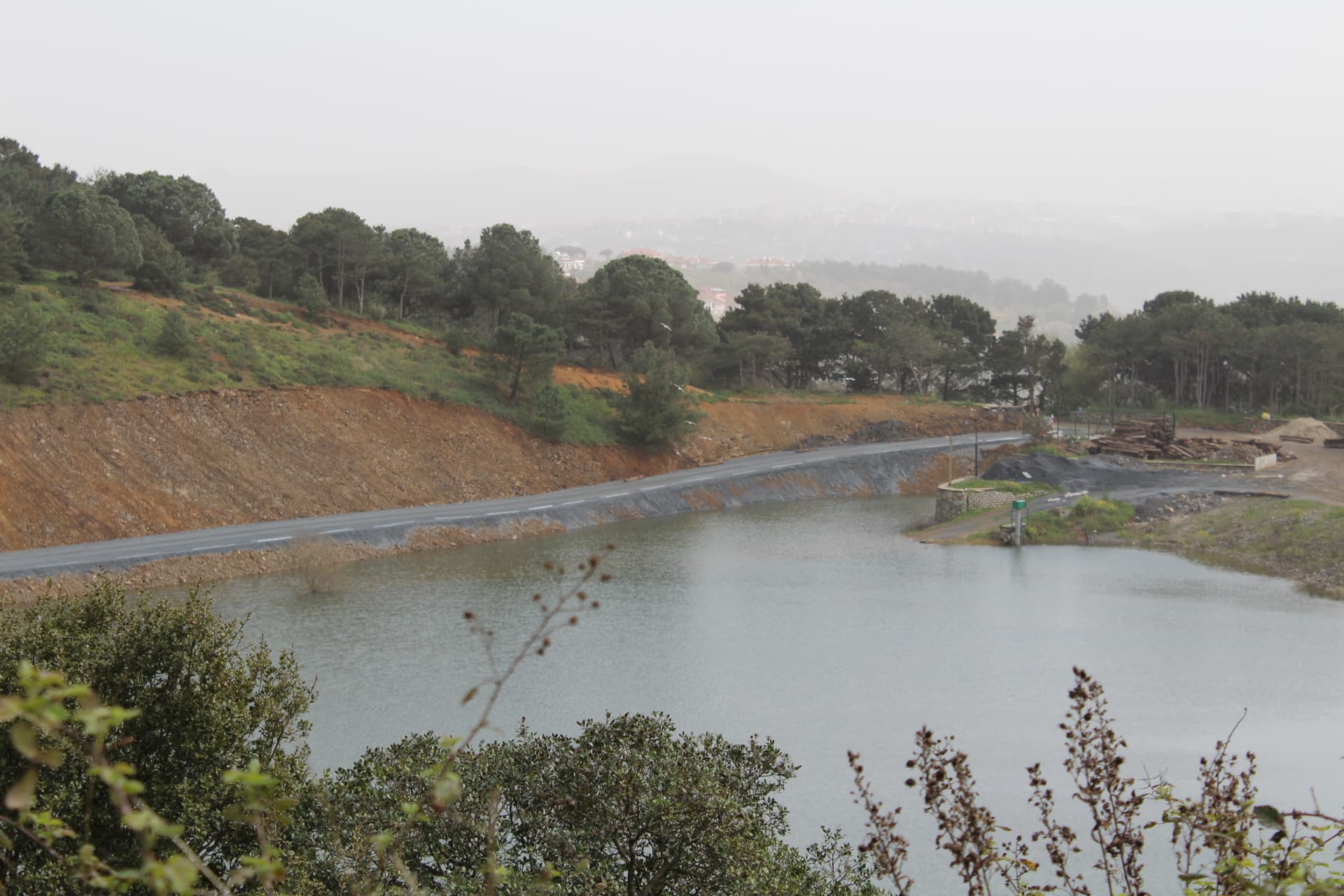 İTÜ Gri Kampüs projesinde sıradaki asfalt Gölet'e