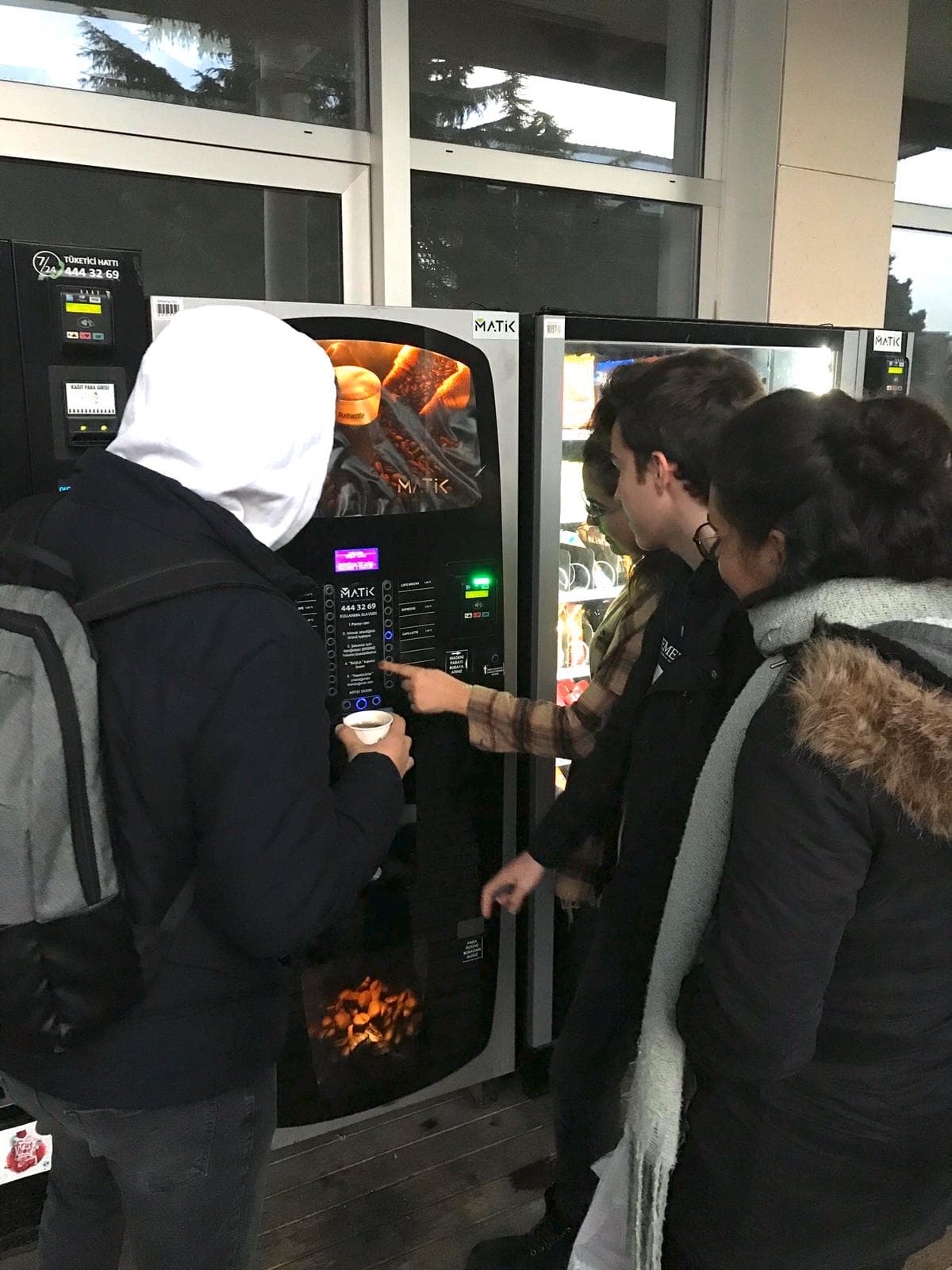 Ayazağa Kampüsü'ne pos cihazlı otomatlar geldi