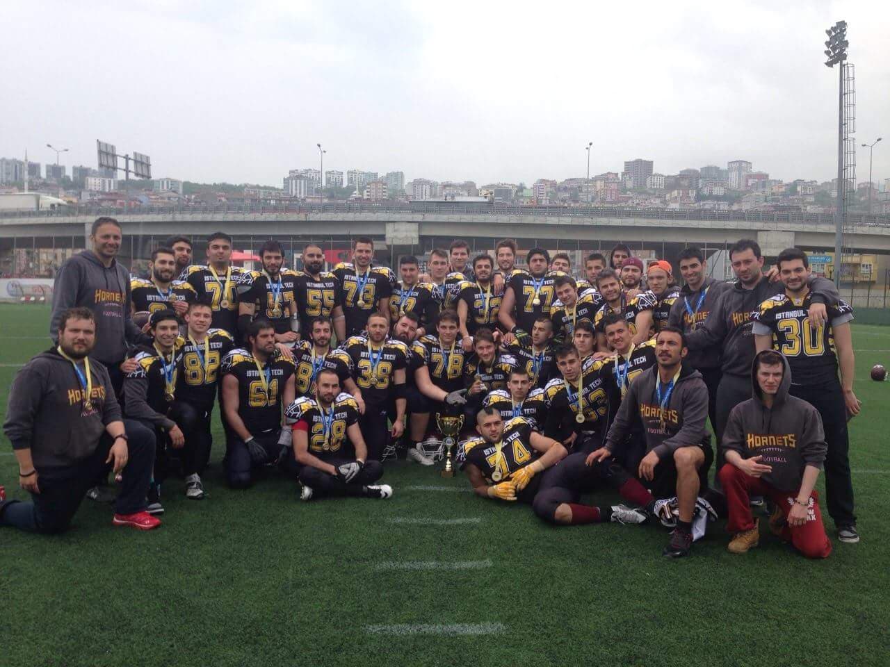 Yine yeniden şampiyon Hornets