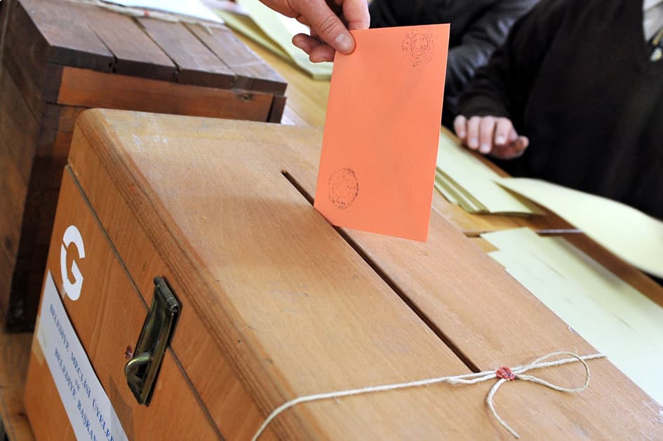 İstanbul'da oy kullanmak isteyenlerin dikkatine